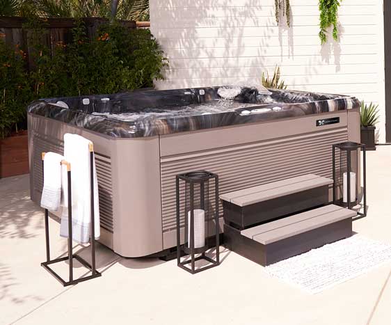 Caldera Spas® Tahitian® 6 Person Hot Tub
